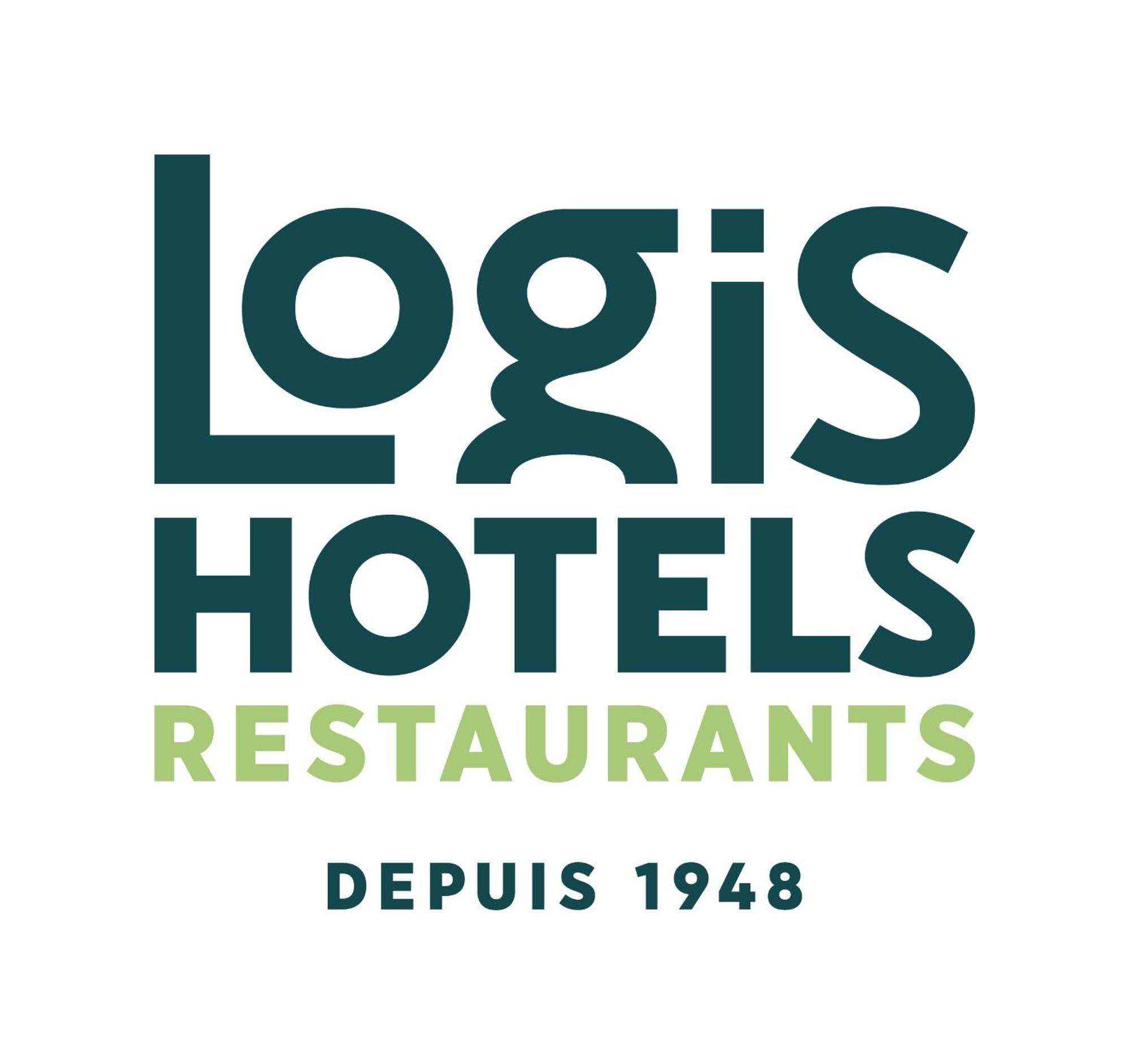 Logis Hotel Des Lacs Celles-sur-Plaine Exterior foto